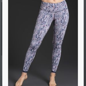 Peach Reversible leggings